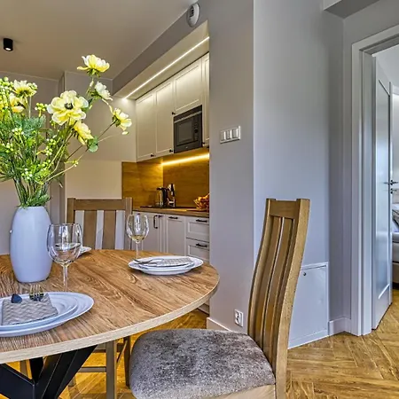 Апартаменты Widokowe Panorama Karkonoszy By Royal Aparts Карпач